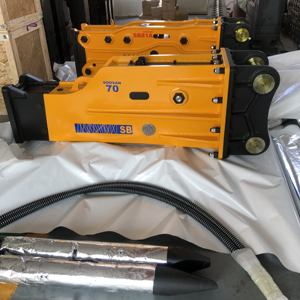 Constructions et démolitions, brise-roche hydraulique silencieux de type boîte Soosan sb70 pour excavatrices de 16 à 21 tonnes - Product Image 3