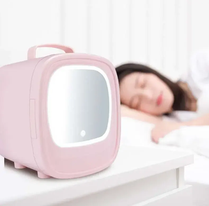 Mini glacière de voiture rose bon marché pour maquillage Mini réfrigérateur <span class=keywords><strong>cosmétique</strong></span> de beauté Petit réfrigérateur de table pour boissons Portable - Product Image 6