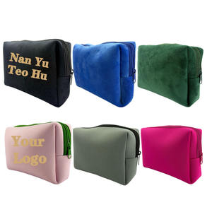 Tas Kosmetik Wanita Neoprena Warna Kustom Baru <span class=keywords><strong>2026</strong></span>, <span class=keywords><strong>Organizer</strong></span> Kosmetik Kapasitas Besar, Tas Makeup Perjalanan untuk Wanita dan Remaja Putri dengan Logo - Product Image 1