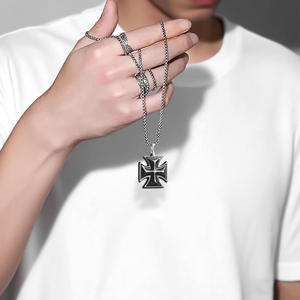 หยกธรรมชาติ จี้หยกดำรูปกางเขน เงินแท้ S925 สไตล์ฮิปฮอป แฟชั่นศาสนา ดีไซน์ดั้งเดิม D1102 - Product Image 3
