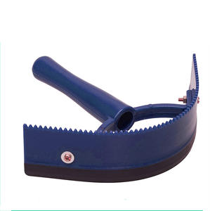 Cepillo de plástico para <span class=keywords><strong>baño</strong></span> de caballos, raspador de sudor y agua, cepillo para <span class=keywords><strong>el</strong></span> cuidado de caballos con peine y escobilla de goma. - Product Image 5