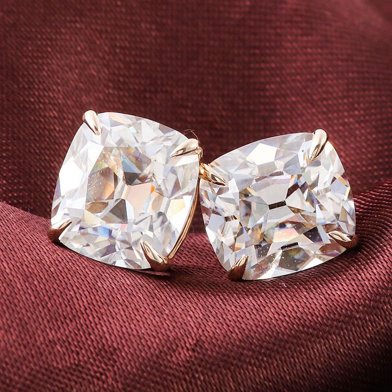 18k yellow gold lab diamond earring