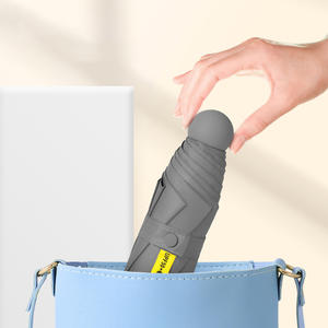 Parapluie pliant mini de poche personnalisé en gros, protection UV, double usage, avec étui capsule, parapluies cadeaux - Product Image 5