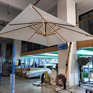 Sombrilla de <span class=keywords><strong>Patio</strong></span> de Aluminio Colgante en <span class=keywords><strong>Cantilever</strong></span> de Gran Tamaño, 3x3 m, de Alta Calidad, Personalizable, con Luz LED - Product Image 1