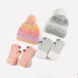 Vente en gros de bonnets d'hiver pour enfants, bonnets tricotés pour enfants, bonnets à pompon pour bébés, ensemble de bonnets et de gants - Product Image 2