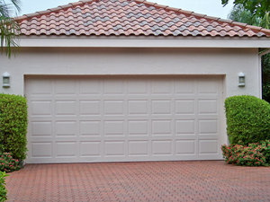 <span class=keywords><strong>Porte</strong></span> <span class=keywords><strong>de</strong></span> <span class=keywords><strong>garage</strong></span> sectionnelle isolée en panneaux sandwich en aluminium, <span class=keywords><strong>porte</strong></span> <span class=keywords><strong>de</strong></span> <span class=keywords><strong>garage</strong></span> automatique à commande à distance, <span class=keywords><strong>porte</strong></span> enroulable pour villa - Product Image 6