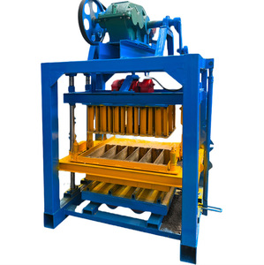 Machine semi-automatique de fabrication de briques creuses Qtj4-40 personnalisée, machine hydraulique de fabrication de briques sans cuisson - Product Image 6