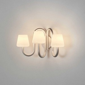 Lámpara de pared HAY Apollo con 3 cabezales LED E27 y pantalla de ópalo para sala de estar, dormitorio, pasillo, hotel - Product Image 1