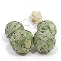 High Fibre Treats für Kaninchen zähne Backenzahn Snacks Spielzeug Woven Grass Hanging Toys für Kaninchen Grasball Kau spielzeug für Bunny Meers chweinchen