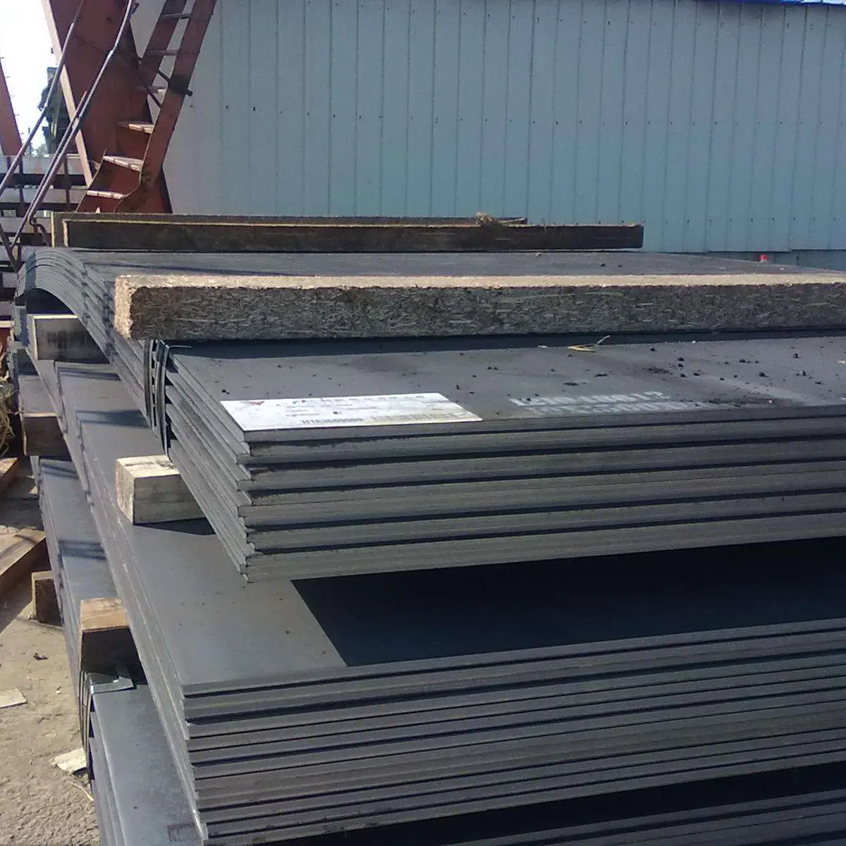 ASTM Q235 A105 A36 Mild Hot Rolled Steel St52 Medium 12mm 3mm High Hot Rolled Wearing Sheet Ss400 Q355 Carbon Steel Plate