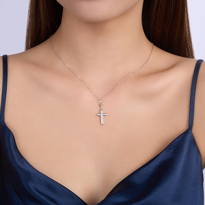 Ciondolo a Croce con Incastonatura a Castone Principessa in <span class=keywords><strong>Argento</strong></span> S925 Placcato Oro con Moissanite Collana con Ciondolo a Croce per Donna - Product Image 1