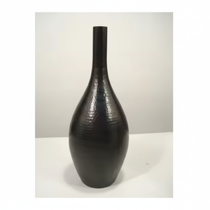 Florero moderno de alta calidad, hecho a mano, sofá, mesa auxiliar, maceta decorativa martillada para decoración de Hotel y regalos - Product Image 1