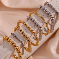 Vente en gros d'accessoires de bijoux pour femmes, bracelet en acier inoxydable vintage plaqué or 18 carats avec perles élastiques