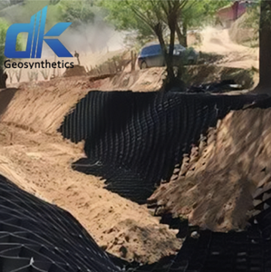 Nhà Máy Giá 100mm 150mm Kết cấu đục nhựa đường lái xe HDPE honeycobed đất xói mòn lưới geocell cho xây dựng đường bộ - Product Image 5