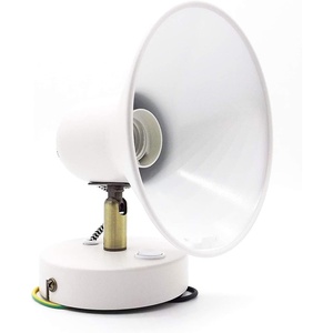 Applique da parete bianca E27, design moderno, luce regolabile, ideale per illuminare le stanze e creare ambienti accoglienti. - Product Image 2