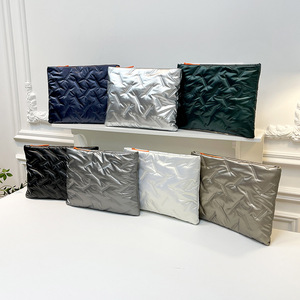 Sac pour <span class=keywords><strong>ordinateur</strong></span> portable de <span class=keywords><strong>14</strong></span> <span class=keywords><strong>pouces</strong></span> pour femme, personnalisé avec logo, léger, doux, matelassé, rembourré, pour MacBook - Product Image 4