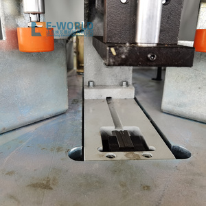 เครื่องตัดมุม UPVC 3 หัวตัด สำหรับงานผลิตกรอบหน้าต่าง - Product Image 3