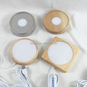 Base de luz LED de noche 3D de madera sólida creativa Base de lámpara de soporte de madera luminosa alimentada por USB para dormitorio minimalista - Product Image 1