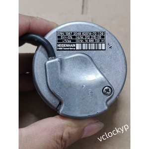1PCS Nuevo Codificador Rotatorio HEIDENHAIN ERN1387 2048 62S14-70 ERN1387204862Swbr14-70 Usado - Product Image 3