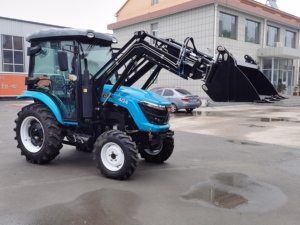 Tracteurs miniatures YTO en état neuf, 40 ch à 120 ch, machines agricoles multifonctionnelles avec moteur 4x4 - Product Image 1