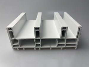 Profil de fenêtre en PVC extrudé de style européen personnalisable, ligne d'extrusion de plastique PVC HST6201, durable, garantie de plus de 5 ans, longueur de 580 cm - Product Image 1