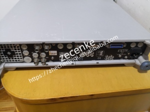 Generador de señal R & S SML03 Rohde & Schwarz SML03 de 9 kHz a 3,3 GHz usado - Product Image 2