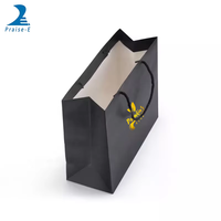 Boîte-cadeau de luxe personnalisée pour produits de beauté, emballage personnalisé, sacs-cadeaux en papier noir avec impression de logo