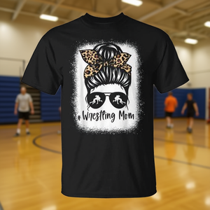 T-shirt à imprimé léopard pour maman de lutteuse, pour les fans de lutte - Product Image 3