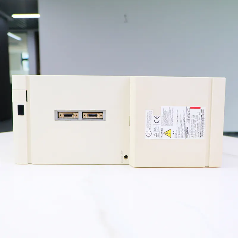 मित्सुबिशी मूल बिजली आपूर्ति इकाई एमडीएसबीसीवी300 6 या 12 महीने की वारंटी के साथ अच्छी स्थिति एमडीएस-बी-सीवी-300