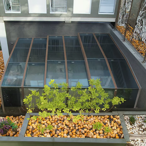 Véranda murale rétractable 4 saisons en aluminium et verre pour villas et hôtels avec toit en verre trempé - Product Image 4