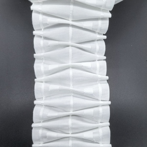 Ruban de plissage en polyester ZhenDe blanc, motif traditionnel smocké, 8 cm, avec poches à crochets, pour rideaux - Product Image 1