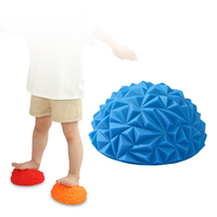 Équipement de massage multifonctionnel HT Yoga Pilates avec balles ananas et durian, semelle en PVC, système de stimulation sensorielle pour l'entraînement à l'équilibre des enfants