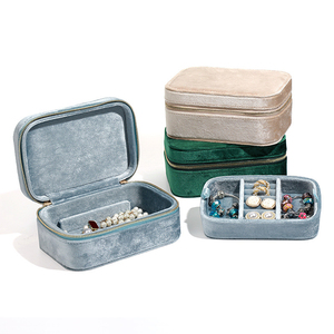 Small Size Jewelry Storage Box Velvet Suede Luxury Jewelry Organizer Travel Box For Women