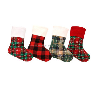 <span class=keywords><strong>Chaussette</strong></span> <span class=keywords><strong>de</strong></span> <span class=keywords><strong>Noël</strong></span> en tissu écologique RS Xmas Check Snowflake, décorations <span class=keywords><strong>de</strong></span> <span class=keywords><strong>Noël</strong></span> modernes et festives <span class=keywords><strong>à</strong></span> <span class=keywords><strong>suspendre</strong></span> <span class=keywords><strong>à</strong></span> l'arbre, cadeau - Product Image 3