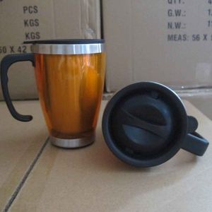 Red Stainless Steel Vacuum Tumbler With Lid 14Oz Travel <b>Mug</b> Double Wall Insulated Modern Design - Product Image 4