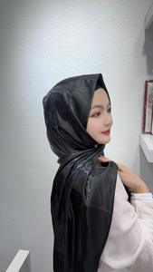 Cetim Hijab cetim macio Chiffon étnico Africano Sul-americano das mulheres muçulmanas sólido padrão tampa da cabeça <span class=keywords><strong>Bandana</strong></span> Bow <span class=keywords><strong>Cap</strong></span> - Product Image 5