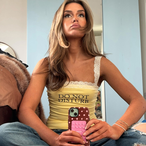 Nouveau débardeur sexy en dentelle patchwork avec imprimé lettres, coupe ajustée, style unique pour femme - Product Image 2