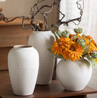 Bol rond, centre de table d'intérieur, porcelaine antique, céramique faite à la main, écologique, luxe léger, vase simple pour la décoration de la maison