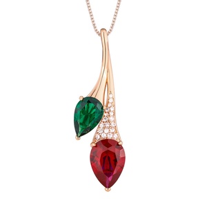 Collier pendentif élégant et lisse en cuivre écologique avec zircone cubique rouge et verte taille poire, bicolore, pour femme, usage quotidien - Product Image 1