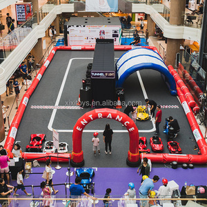 Pista <span class=keywords><strong>de</strong></span> carreras <span class=keywords><strong>de</strong></span> obstáculos Go Kart inflable <span class=keywords><strong>de</strong></span> campo <span class=keywords><strong>de</strong></span> juego <span class=keywords><strong>de</strong></span> carreras <span class=keywords><strong>de</strong></span> <span class=keywords><strong>coches</strong></span> remotos al aire libre <span class=keywords><strong>para</strong></span> eventos <span class=keywords><strong>de</strong></span> Carnaval - Product Image 5
