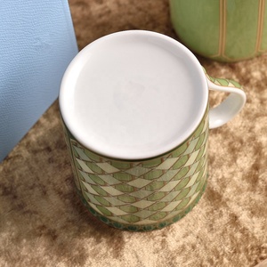 Taza de Porcelana China Verde Estilo Europeo con Asa y Caja de Regalo, Ecológica para Hoteles, Bodas, Té - Product Image 4