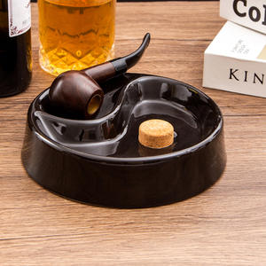 Cendrier rond en céramique noire pour pipe et cigarette avec bouchon en liège, idéal pour la maison ou comme cadeau - Product Image 3
