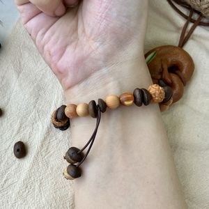 Pulsera <span class=keywords><strong>de</strong></span> cuentas <span class=keywords><strong>de</strong></span> café con diseño <span class=keywords><strong>de</strong></span> nube <span class=keywords><strong>de</strong></span> sándalo, estilo retro único, perfecta como regalo <span class=keywords><strong>de</strong></span> cumpleaños para parejas o <span class=keywords><strong>mejores</strong></span> amigos. - Product Image 4