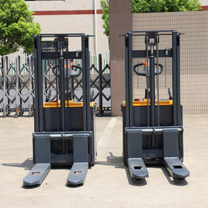 <span class=keywords><strong>Forklift</strong></span> Ringan 2 Ton <span class=keywords><strong>Forklift</strong></span> Portabel dengan Pengangkatan Sendiri - Product Image 3