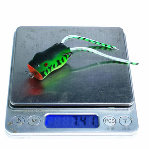 Grenouille <span class=keywords><strong>leurre</strong></span> en caoutchouc souple artificiel nager Topwater <span class=keywords><strong>Popper</strong></span> grenouille appâts de pêche truite basse carpe <span class=keywords><strong>brochet</strong></span> <span class=keywords><strong>leurre</strong></span> en plastique - Product Image 4