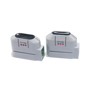 <span class=keywords><strong>Appareil</strong></span> de beauté portable pour le lifting du <span class=keywords><strong>visage</strong></span>, le resserrement de la peau et la lutte contre le vieillissement, pour usage en salon - Product Image 6