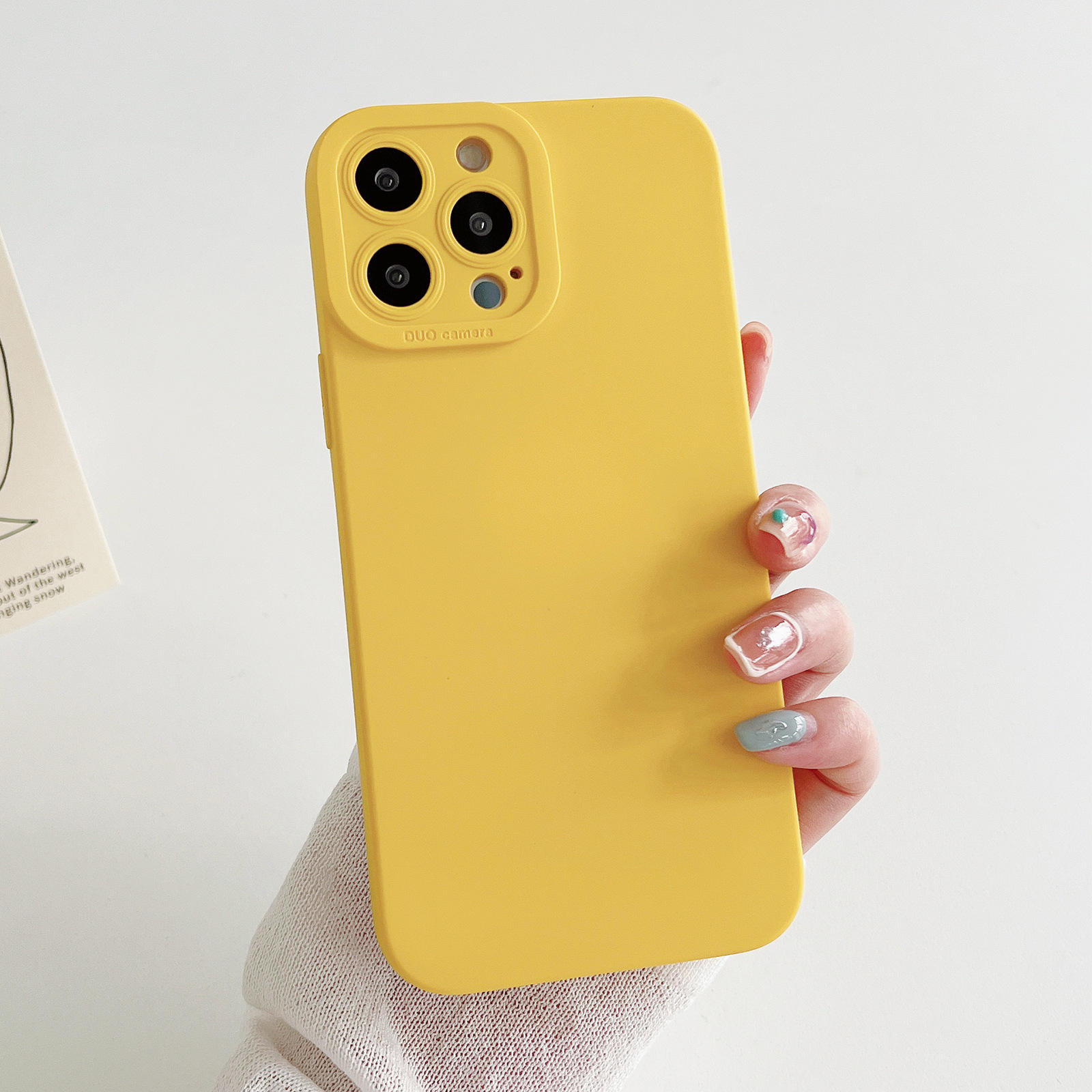 สีเหลือง