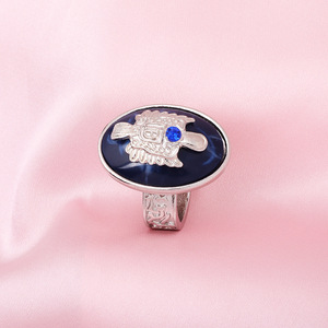 Anillo de Cóctel Estilo Diario de Vampiro Gótico, Esmalte Azul, Patrón Tallado, Joyería de Moda Unisex, Regalo - Product Image 4