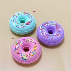Non toxique, faible stimulation | Bombe de <span class=keywords><strong>bain</strong></span> hydratante en forme de donut | Bombes de <span class=keywords><strong>bain</strong></span> arc-en-ciel à l'arôme de lavande pour tout-petits, pack OEM pour l'été - Product Image 2