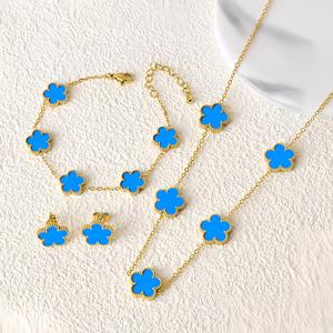 Set di Gioielli alla Moda in Offerta Speciale con <span class=keywords><strong>Quadrifoglio</strong></span> Portafortuna Placcato Oro 18K Conchiglia Double Face Collana Orecchini e Bracciale - Product Image 5